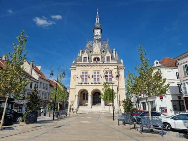 Gare A Pied Escale Authentique Aux Portes De Paris La Ferté-sous-Jouarre Exterior foto